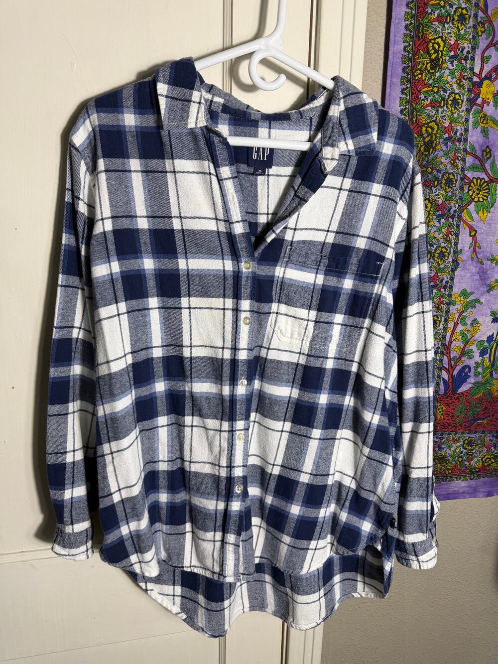 GAP Womens XL Blue White Plaid Flannel Shirt Button Down Oversized Relaxed
